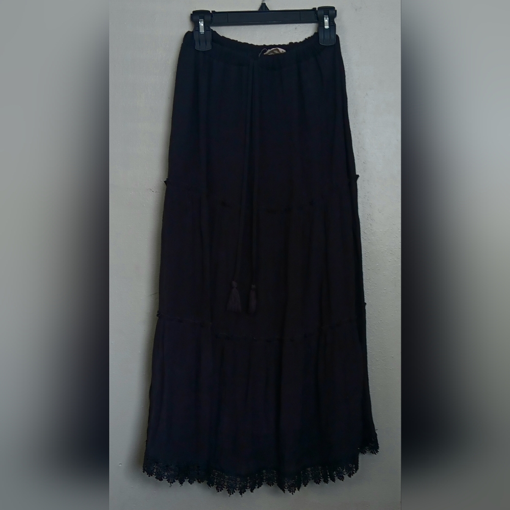 Just Found Women's Black Tiered Maxi Skirt Elastic Waist Fully Lined Sz M   Y2K